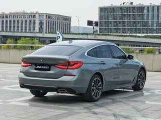 BMW 6 Series GT 2022 630i Ensemble de design de luxe intérieur photo 8 BMW 6 Series GT 2022 630i Ensemble de design de luxe intérieur photo 8