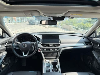 Honda Accord 2022 Afilado Híbrido 2.0L Edición de cuello afilado exterior foto 7