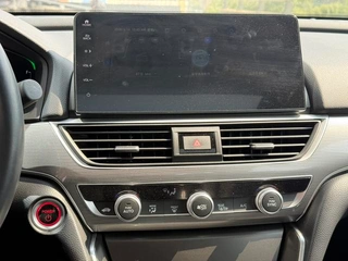 Honda Accord 2022 Afilado Híbrido 2.0L Edición de cuello afilado exterior foto 10