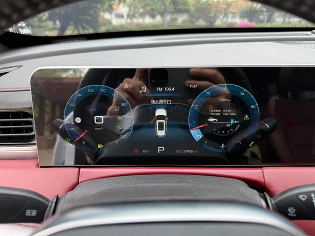 Jetour X70 Plus 2021 1.6T DCT Земля Pro 7 Кресло интерьер фото 13 Jetour X70 Plus 2021 1.6T DCT Земля Pro 7 Кресло интерьер фото 13