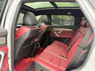 Jetour X70 Plus 2021 1.6T DCT Земля Pro 7 Кресло интерьер фото 15 Jetour X70 Plus 2021 1.6T DCT Земля Pro 7 Кресло интерьер фото 15