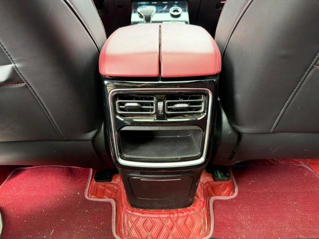Jetour X70 Plus 2021 1.6T DCT Земля Pro 7 Кресло интерьер фото 16 Jetour X70 Plus 2021 1.6T DCT Земля Pro 7 Кресло интерьер фото 16