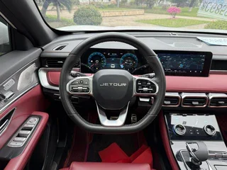 Jetour X70 Plus 2021 1.6T DCT Земля Pro 7 Кресло интерьер фото 18 Jetour X70 Plus 2021 1.6T DCT Земля Pro 7 Кресло интерьер фото 18