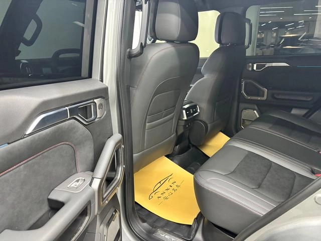 Jetour T2 2023 2.0TD Four-wheel drive Conquer PRO interior photo 11 Jetour T2 2023 2.0TD Four-wheel drive Conquer PRO interior photo 11