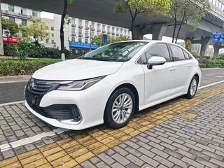 Toyota Asian Lion 2022 2.0L Versión de élite