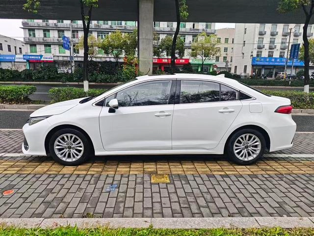 Toyota Allion 2022 2.0L Elite Edition exterior photo 3