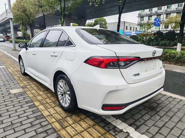 Toyota Allion 2022 2.0L Elite Edition interior photo 8