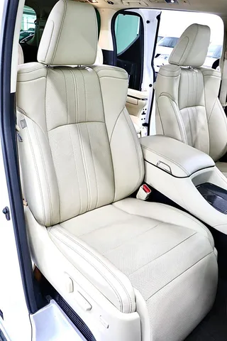 Toyota Alphard 2021 Dual Power 2.5L Premium Edition interior photo 16 Toyota Alphard 2021 Dual Power 2.5L Premium Edition interior photo 16