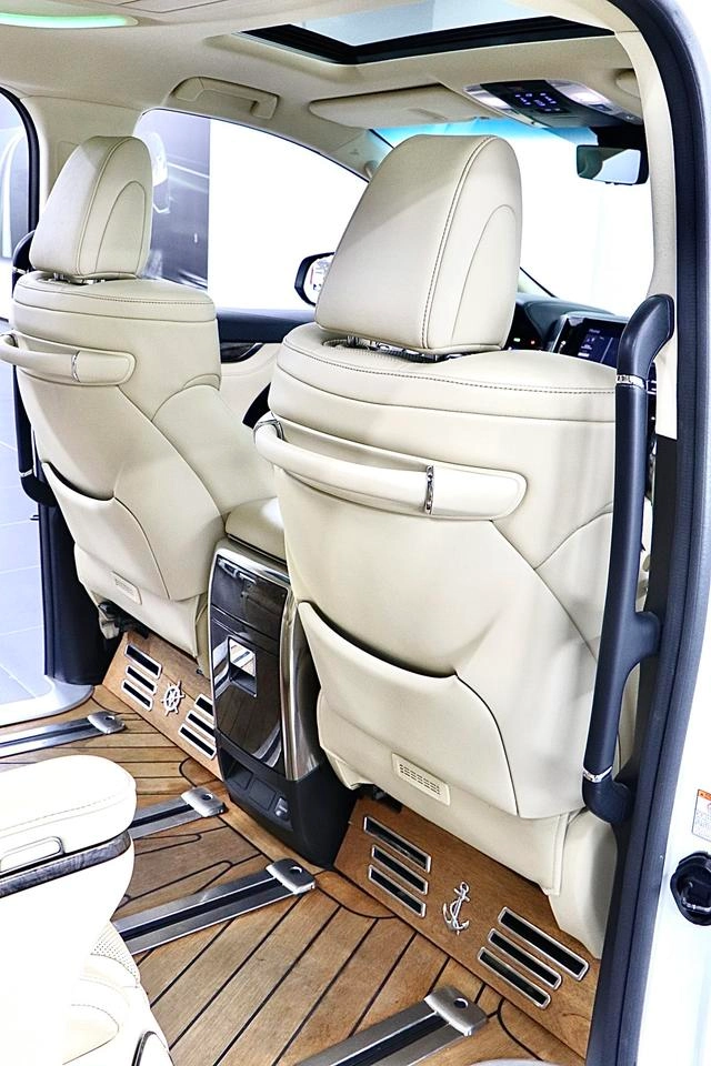 Toyota Alphard 2021 Dual Power 2.5L Premium Edition interior photo 17 Toyota Alphard 2021 Dual Power 2.5L Premium Edition interior photo 17