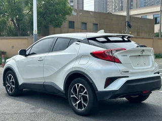 Toyota C-HR 2020 2.0L Kuyue Leading Edition interior photo 9