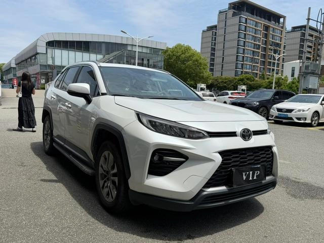 Toyota Wildlander 2021 2.0L Two-wheel drive luxury edition exterior photo 3