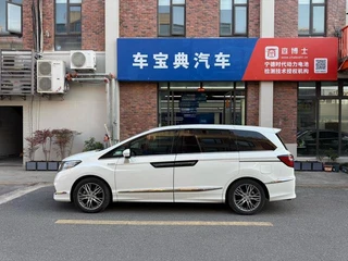 Honda Elysion 2019 2.0L Sharp Hybrid Deluxe Edition interior photo 15 Honda Elysion 2019 2.0L Sharp Hybrid Deluxe Edition interior photo 15