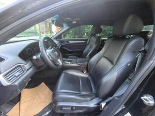 Honda Inspire 2022 260TURBO Fine Edition interior photo 14 Honda Inspire 2022 260TURBO Fine Edition interior photo 14