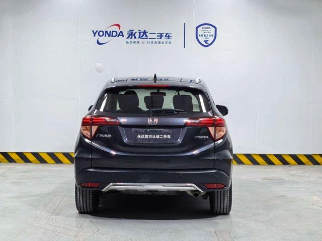 Honda Vezel 2015 1.8L CVT Двухприводная люксовая модель экстерьер фото 4
