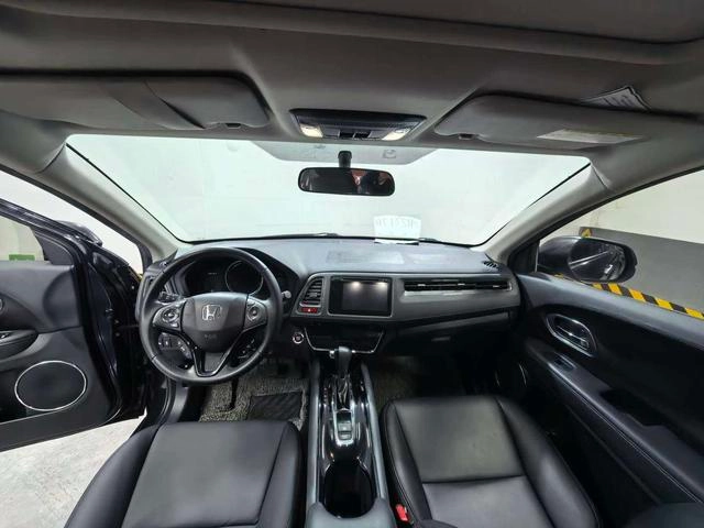 Honda Vezel 2015 1.8L CVT Двухприводная люксовая модель экстерьер фото 8