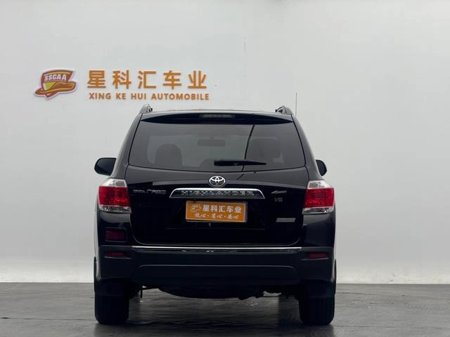 Toyota Highlander 2012 2.7L Deux roues motrices 7 Édition Élite du siège intérieur photo 12 Toyota Highlander 2012 2.7L Deux roues motrices 7 Édition Élite du siège intérieur photo 12