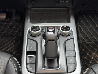 Tank 300 2024 2.0T Conqueror interior photo 14 Tank 300 2024 2.0T Conqueror interior photo 14