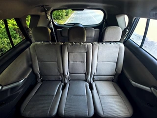 Toyota Verso 2012 180E CVT Elite Multi-function Edition interior photo 11