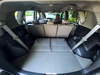 Toyota Verso 2012 180E CVT Elite Multi-function Edition interior photo 15