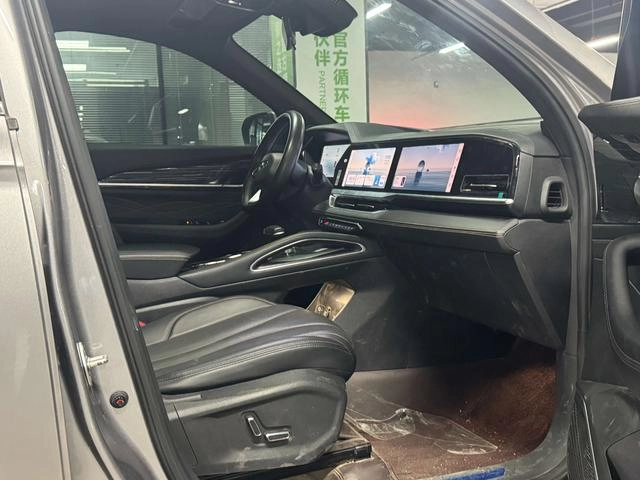Geely Monjaro 2024 2.0TD DCT EVO Two-wheel drive Changfeng version interior photo 7