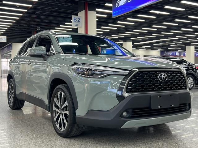 Toyota Corolla Cross 2023 2.0L CVT Versión principal exterior foto 4