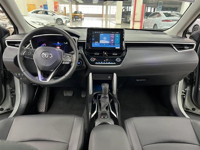 Toyota Corolla Cross 2023 2.0L CVT Versión principal exterior foto 6