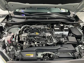 Toyota Corolla Cross 2023 2.0L CVT Versión principal interior foto 13