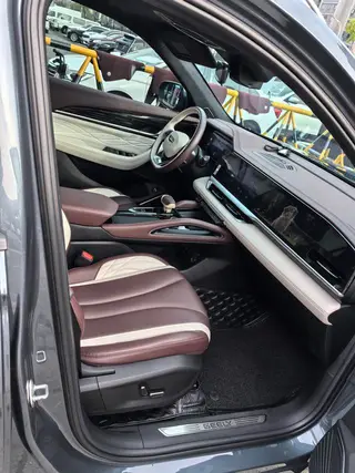 Geely Monjaro 2021 2.0TD DCT EVO Two-wheel drive comfort model exterior photo 8