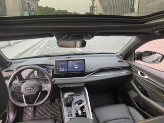 Geely Preface 2023 1.5T Куньлунь-версия интерьер фото 14