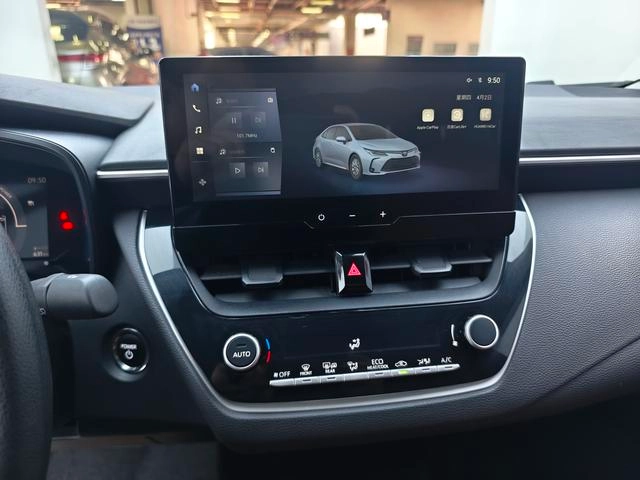 Toyota Corolla 2024 Double téléphone hybride électrique intelligent 1.8L E-CVT Version avant-gardiste intérieur photo 11 Toyota Corolla 2024 Double téléphone hybride électrique intelligent 1.8L E-CVT Version avant-gardiste intérieur photo 11