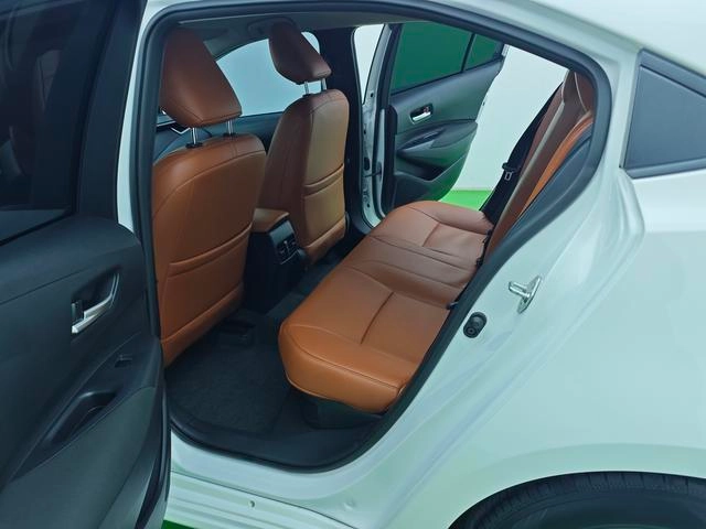 Toyota Corolla 2024 Double téléphone hybride électrique intelligent 1.8L E-CVT Version avant-gardiste intérieur photo 12 Toyota Corolla 2024 Double téléphone hybride électrique intelligent 1.8L E-CVT Version avant-gardiste intérieur photo 12