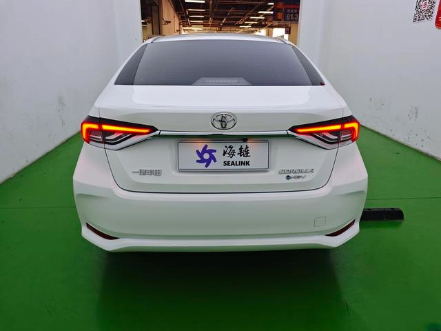 Toyota Corolla 2024 Double téléphone hybride électrique intelligent 1.8L E-CVT Version avant-gardiste intérieur photo 14 Toyota Corolla 2024 Double téléphone hybride électrique intelligent 1.8L E-CVT Version avant-gardiste intérieur photo 14