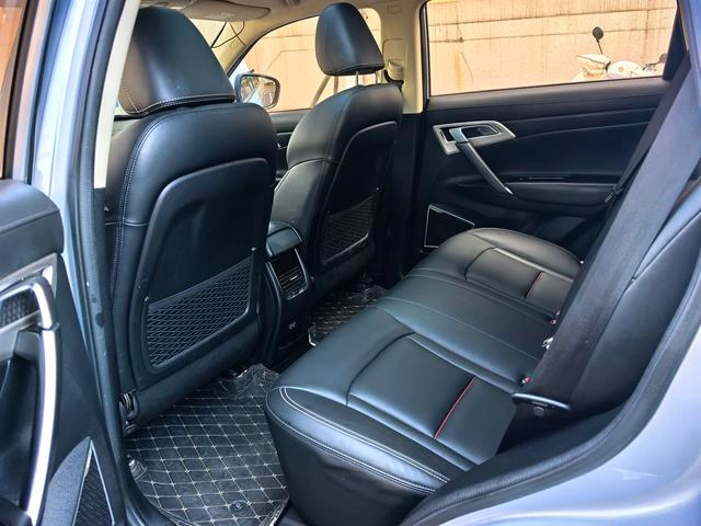 Geely Boyue 2018 1.8TD Automatic two-wheel drive smart and elegant type interior photo 12