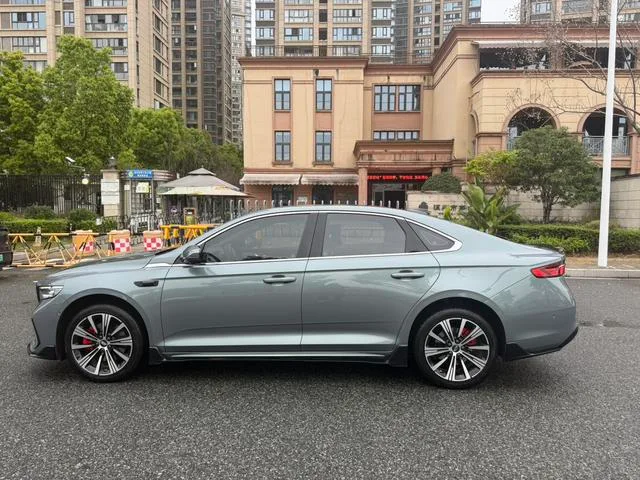 Geely Preface 2026 2.0T Oriental Yao full moon version exterior photo 8 Geely Preface 2026 2.0T Oriental Yao full moon version exterior photo 8