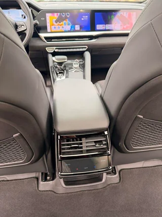 Geely Monjaro 2024 2.0TD High-power automatic two-wheel drive skyline version exterior photo 8