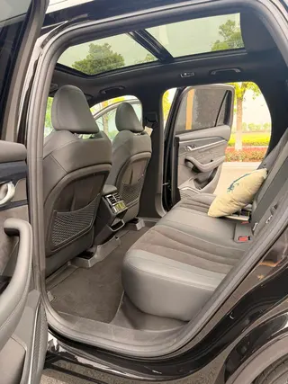 Geely Monjaro 2024 2.0TD High-power automatic two-wheel drive skyline version interior photo 11