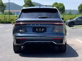 Geely Monjaro 2024 2.0TD Versión en la nube de tracción en dos ruedas automática de alta potencia interior foto 8