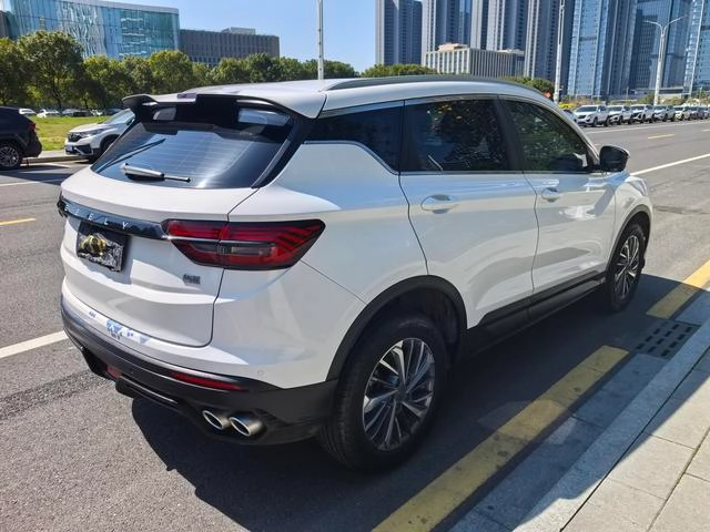 Geely Coolray 2021 240T DCT Platinum Edition exterior photo 9