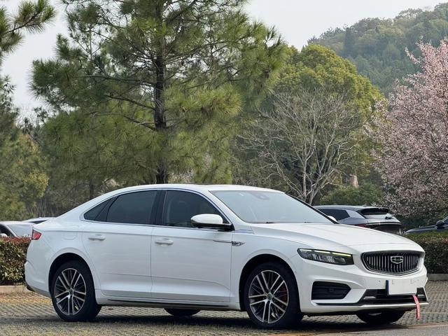 Geely Preface 2021 2.0T Premium Trim exterior photo 3
