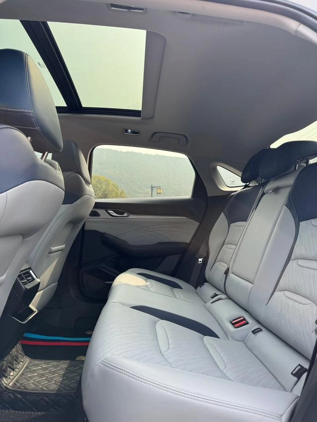 Geely Preface 2021 2.0T Premium Trim interior photo 6