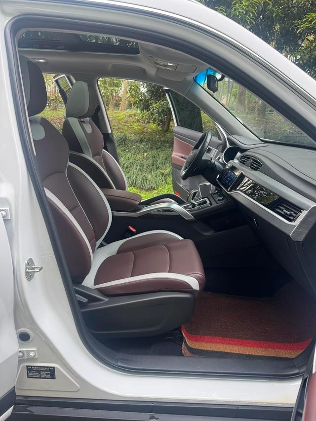Geely Boyue 2022 1.8TD DCT Zhiya type interior photo 13
