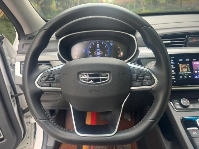 Geely Boyue 2022 1.8TD DCT Zhiya type interior photo 16