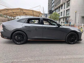 Changan UNI-V 2023 1.5T Versión deportiva exterior foto 7