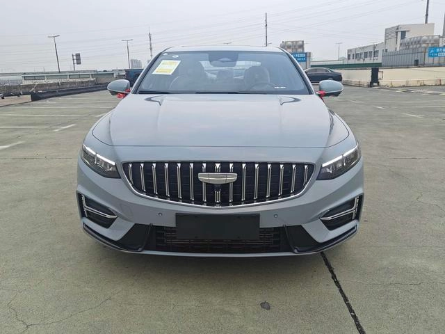 Geely Preface 2025 1.5T Oriental Yao soaring version exterior photo 2