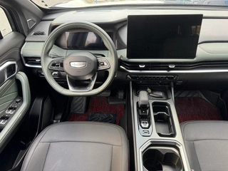 Geely Okavango L 2024 2.0TD DCT Acabado premium interior foto 12 Geely Okavango L 2024 2.0TD DCT Acabado premium interior foto 12