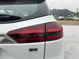 Geely Boyue 2020 1.8TD DCT Two-drive intelligent joint type 4G Interconnected Edition interior photo 17