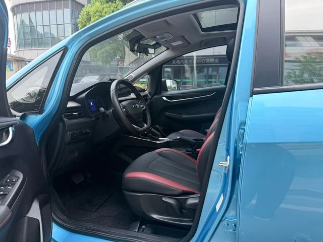 Geely Vision X3 2021 PRO 1.5L CVT Premium Trim exterior photo 9