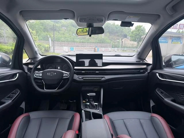Geely Vision X3 2021 PRO 1.5L CVT Premium Trim interior photo 15