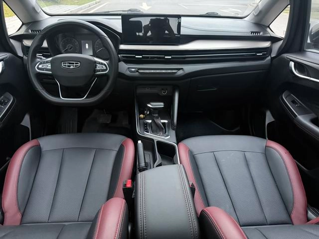 Geely Vision X3 2021 PRO 1.5L CVT Premium Trim interior photo 17
