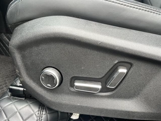 Geely Monjaro 2024 2.0TD High-power automatic two-wheel drive skyline version interior photo 10